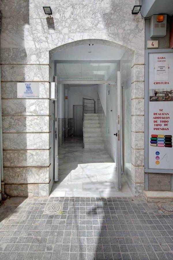 Wanderlust Malaga Apartamentos 3 Екстериор снимка