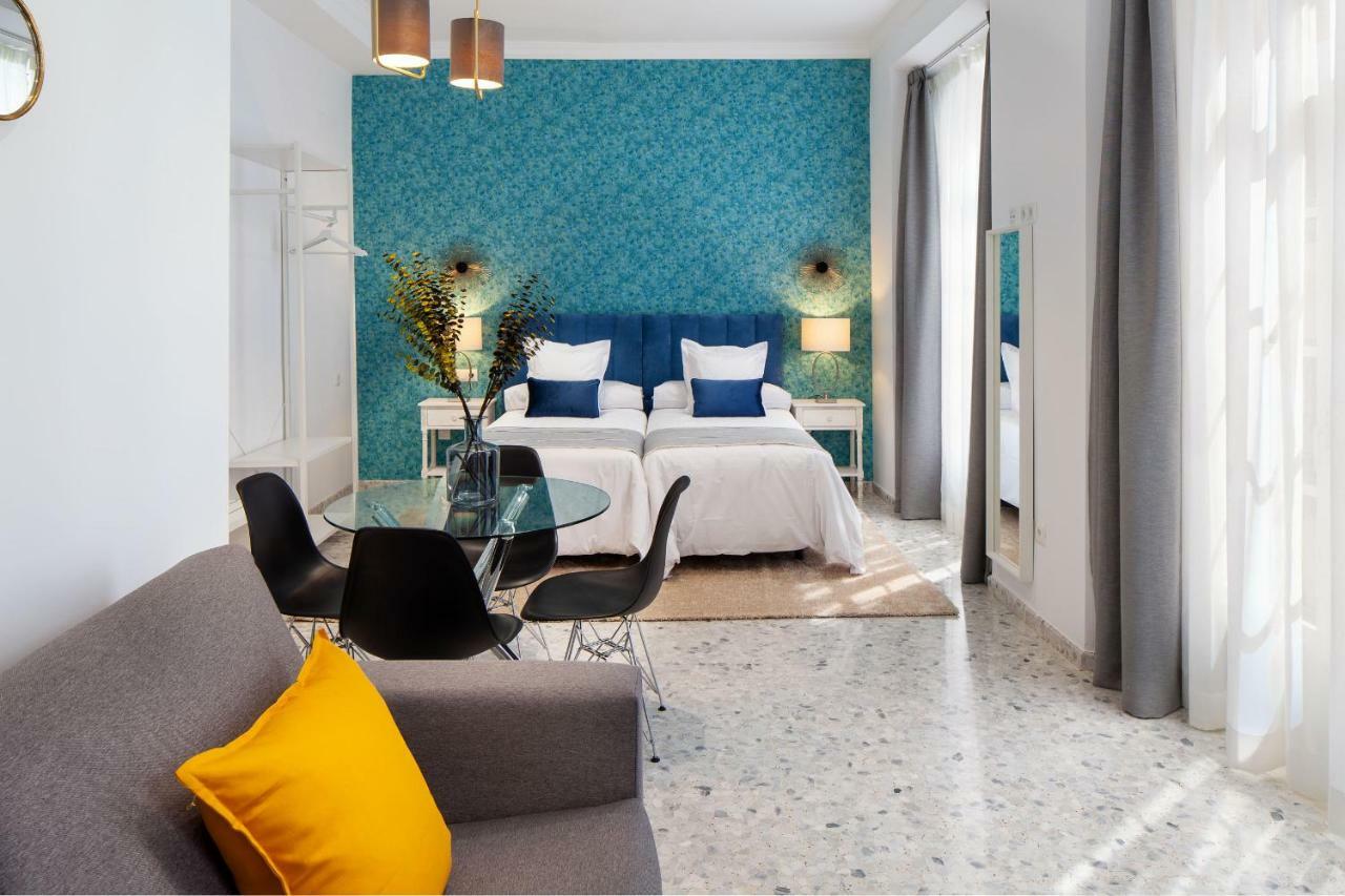 Wanderlust Malaga Apartamentos 3 Екстериор снимка